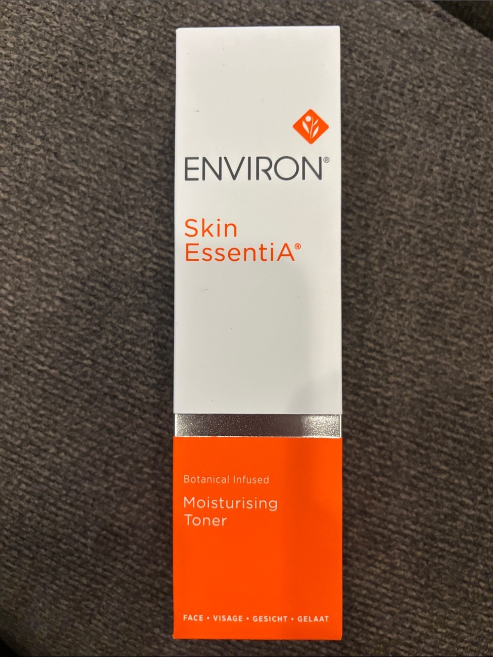 Skin EssentiA Moisturising Toner — Orange